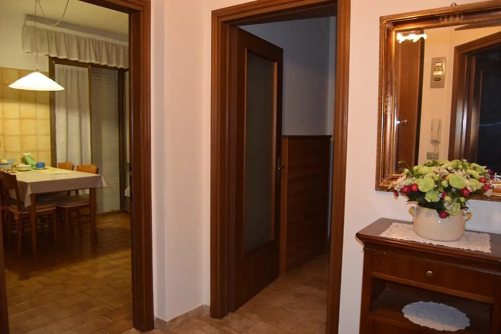 Bed & Breakfast Casa Vacanza E Per Lavoro Elena E Carla Spinea